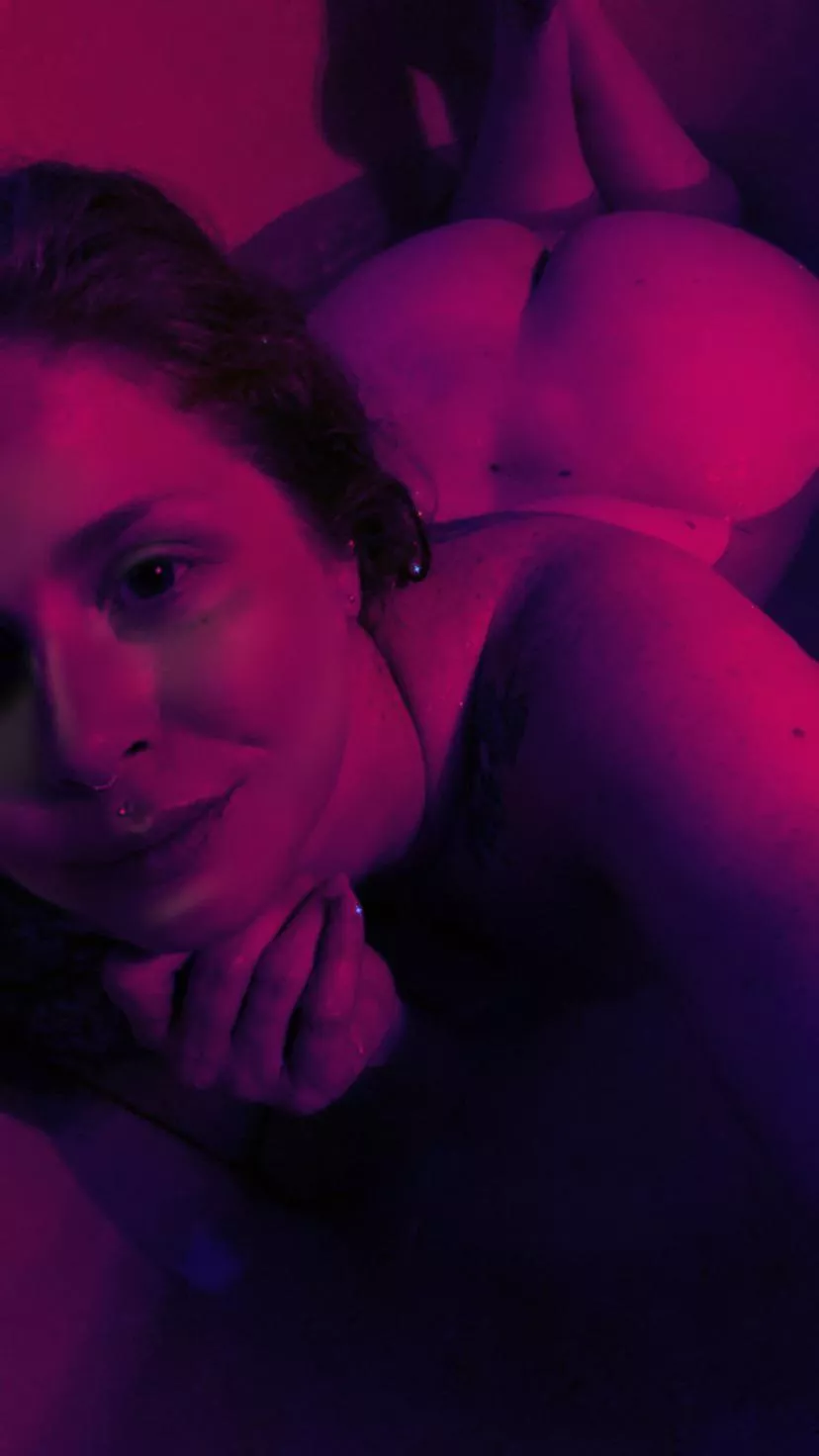 See my little dimples? ☺️