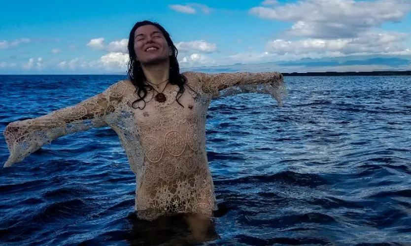 Sensual lace dress soaked in saltwater clinging to my naked body💦