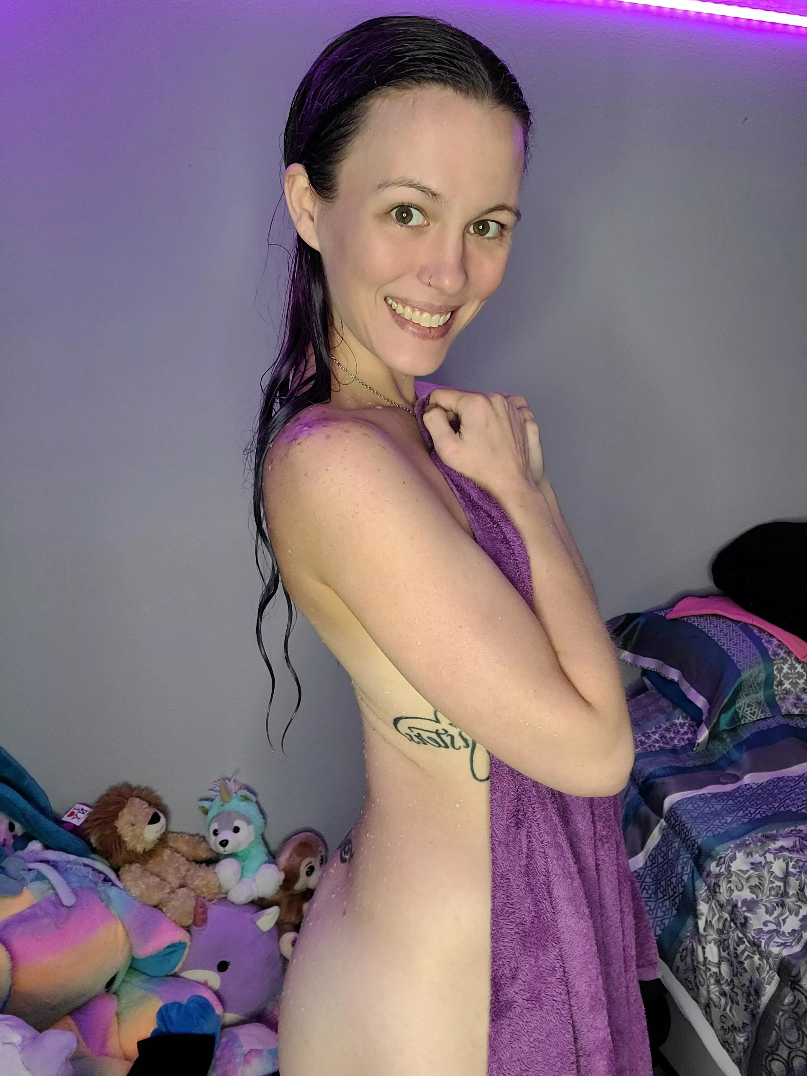 Water dripping down my back, as the cold air teases my skin Water dripping down my back, as the cold air teases my skin