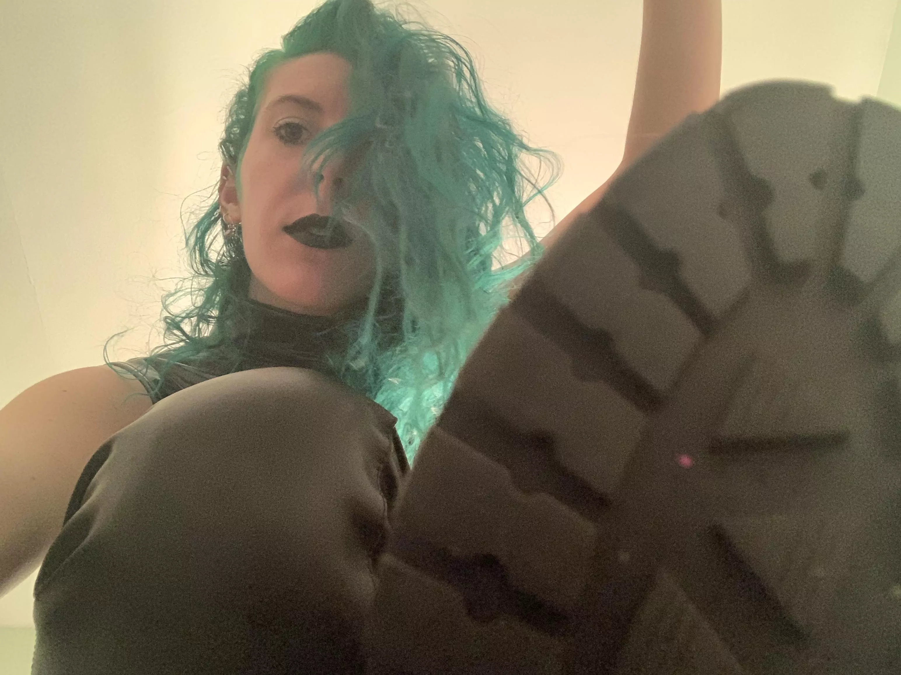 You're guna get stepped on [domme]