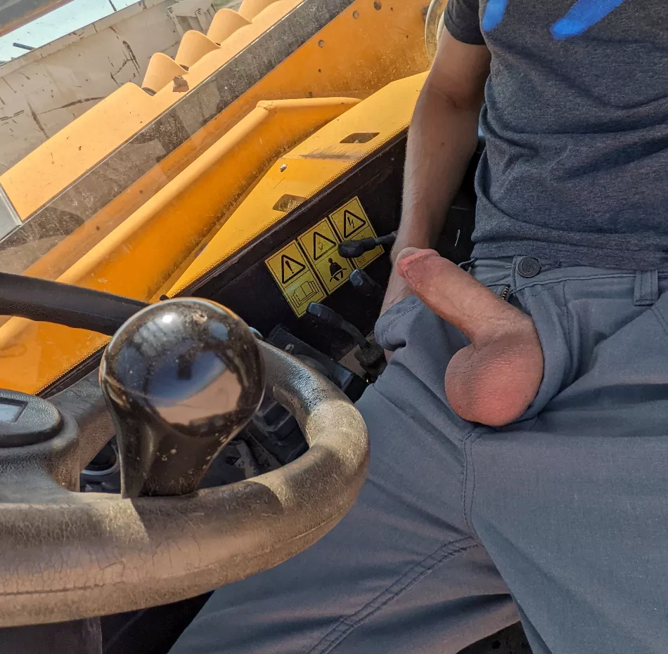 Does anyone know how to operate heavy equipment?