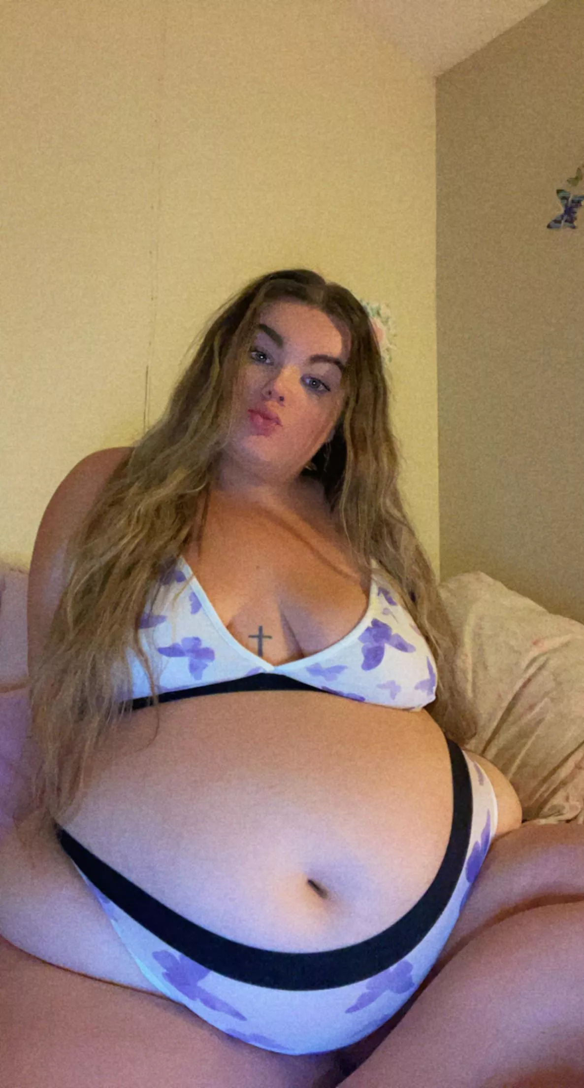 Getting so big 🥵 sugarsweetbbw on all platforms!