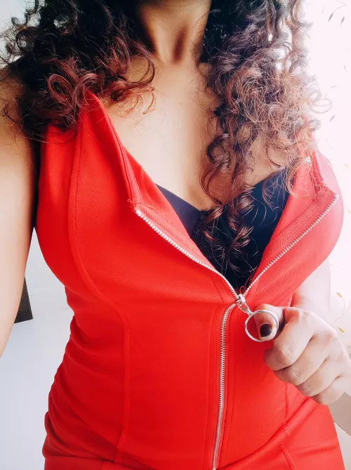 I think my caramel skin looks brilliant in this shade of red [F]