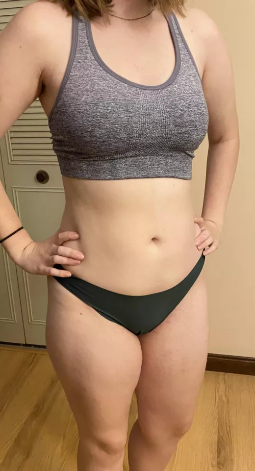 I want you to fuck me before my bf gets home 🤫