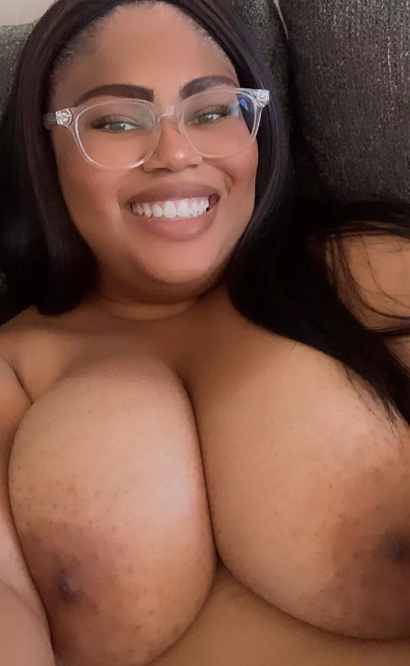 …lazy Sunday, I have the perfect pillows to snuggle up to…