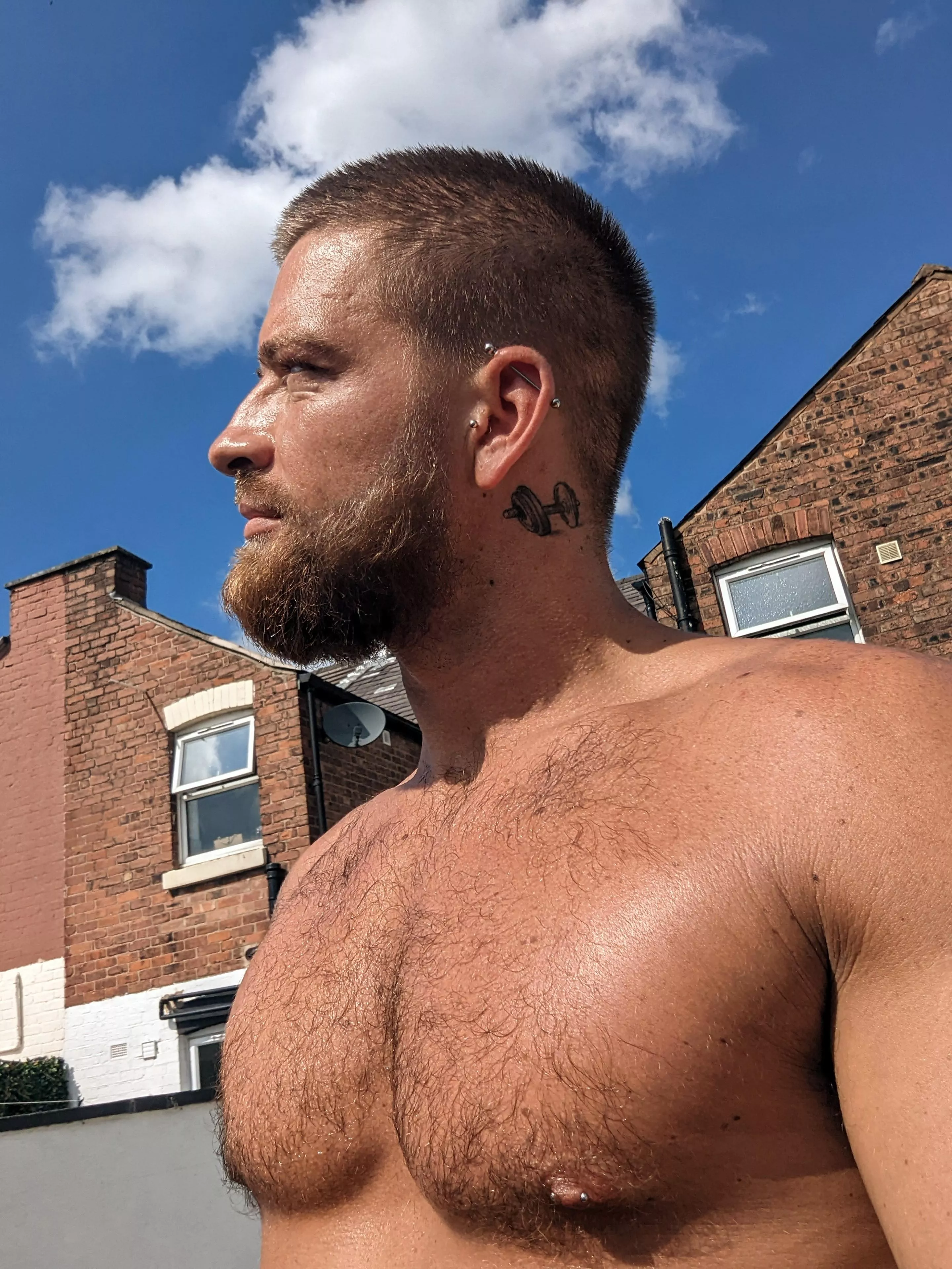 Melting in this heat 🥵