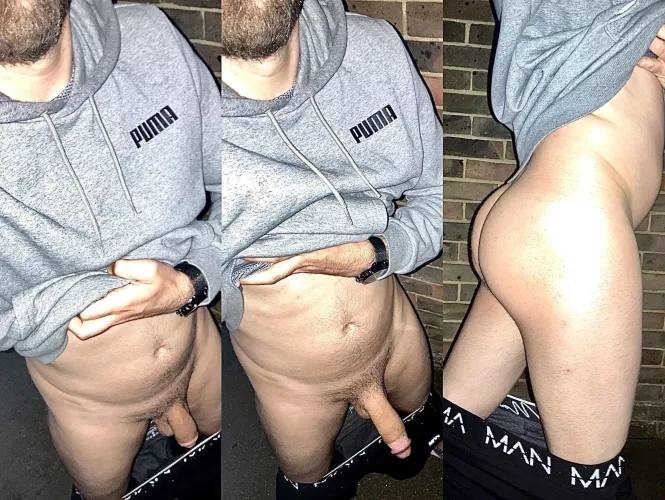 My first time taking pics in public, what would you do if you saw me? 😈