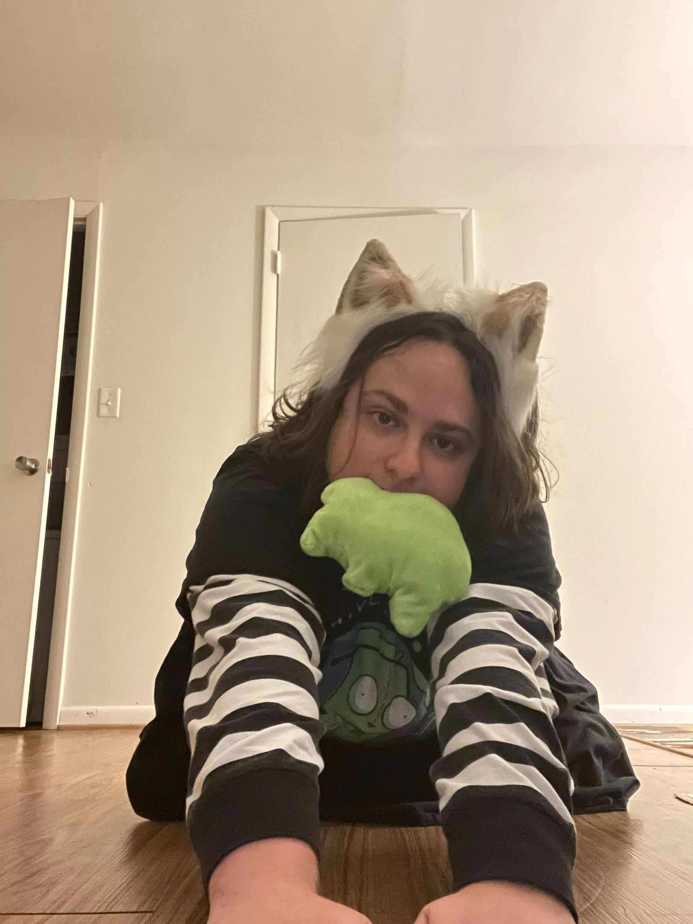 Puppy wants to play🥺