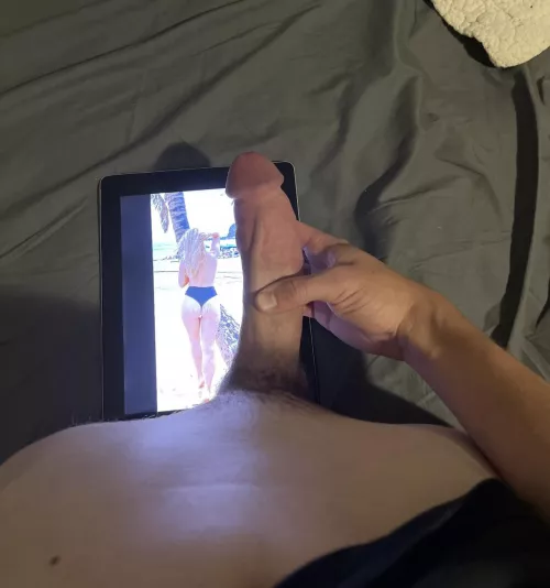 Send your girls you want cocked