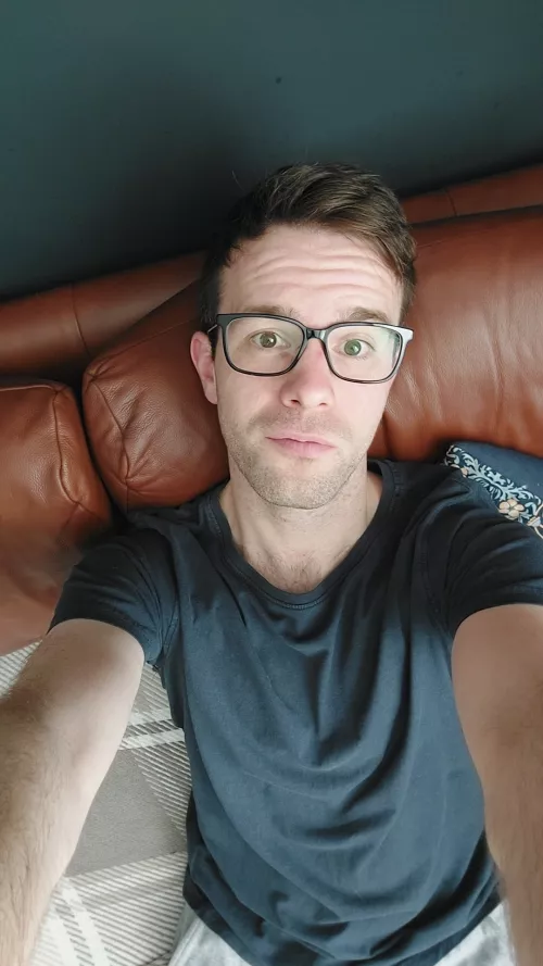 Showered - Tick, Stubble tidy - Tick, Manscaping - Tick!