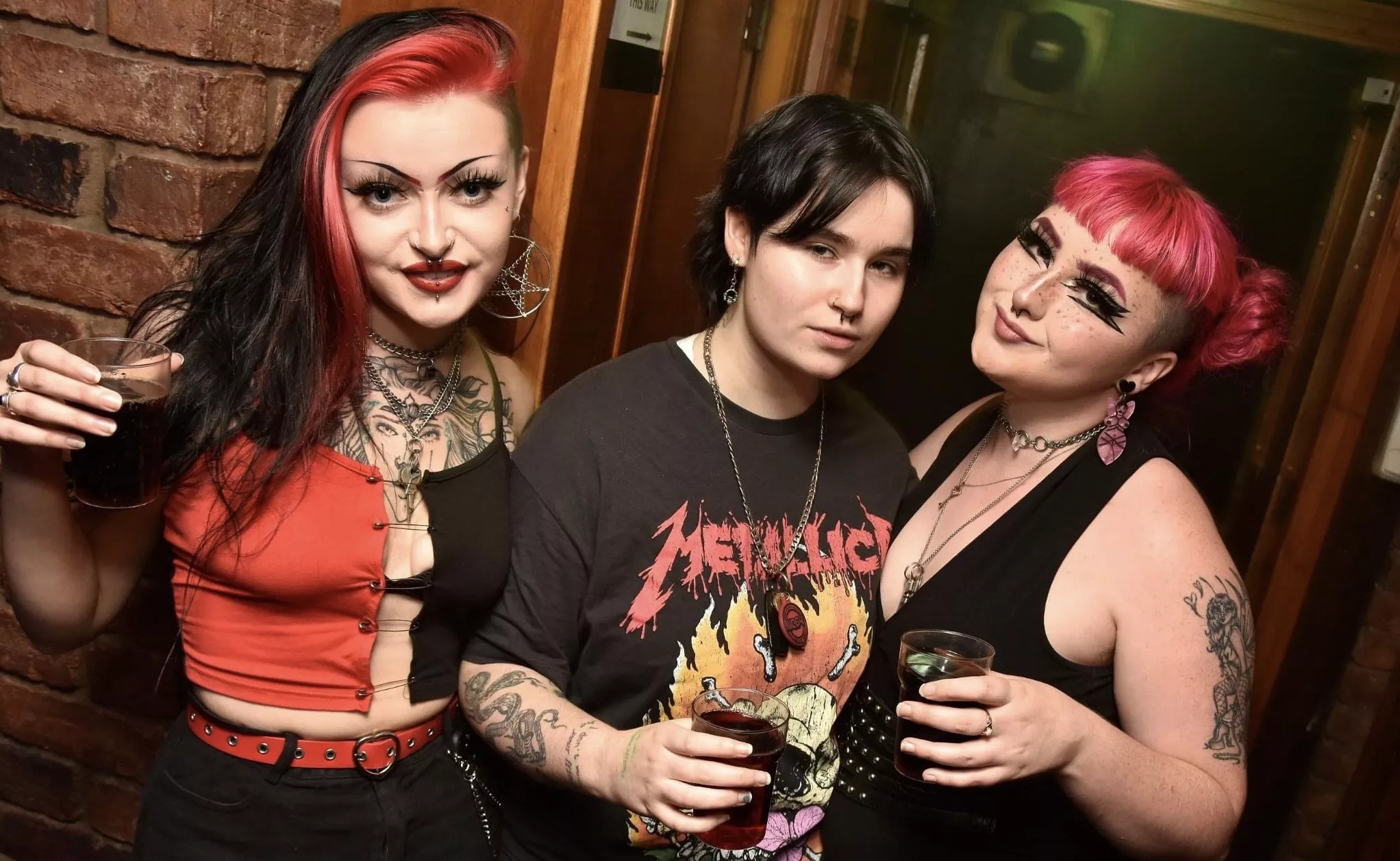 Something a bit different: alt club girls Something a bit different: alt club girls