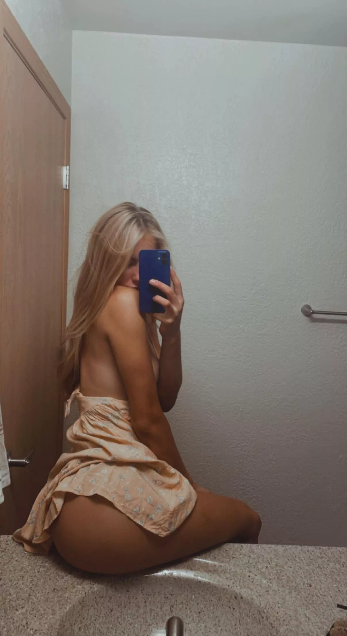 Sunday morning dress 😩