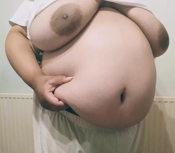 Sunday's are for stuffing to get me even bigger!!