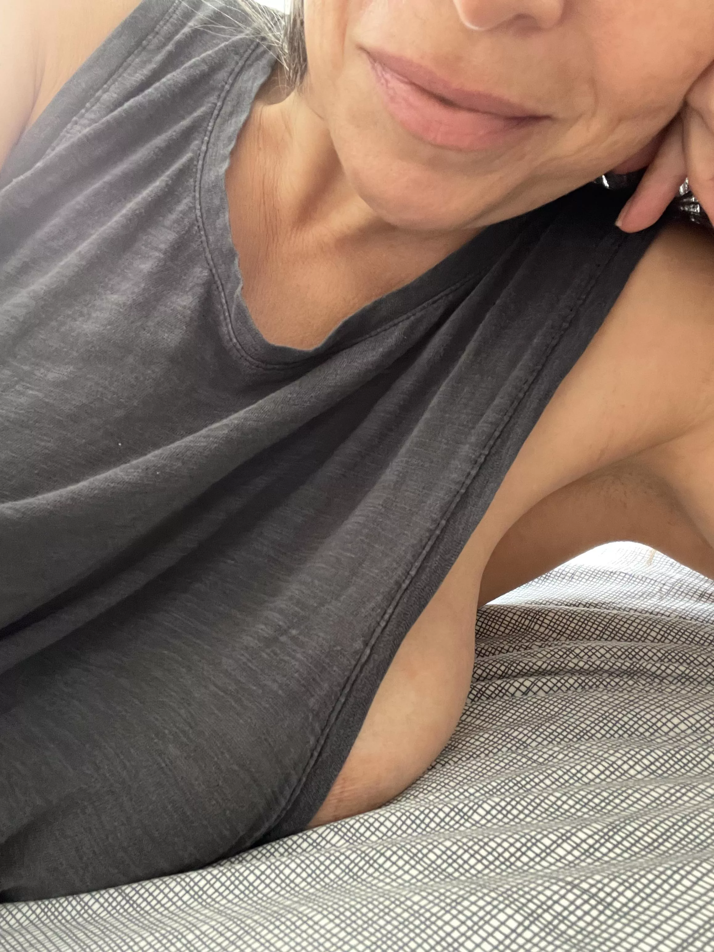 It’s like the female equivalent of free balling. Liberating x