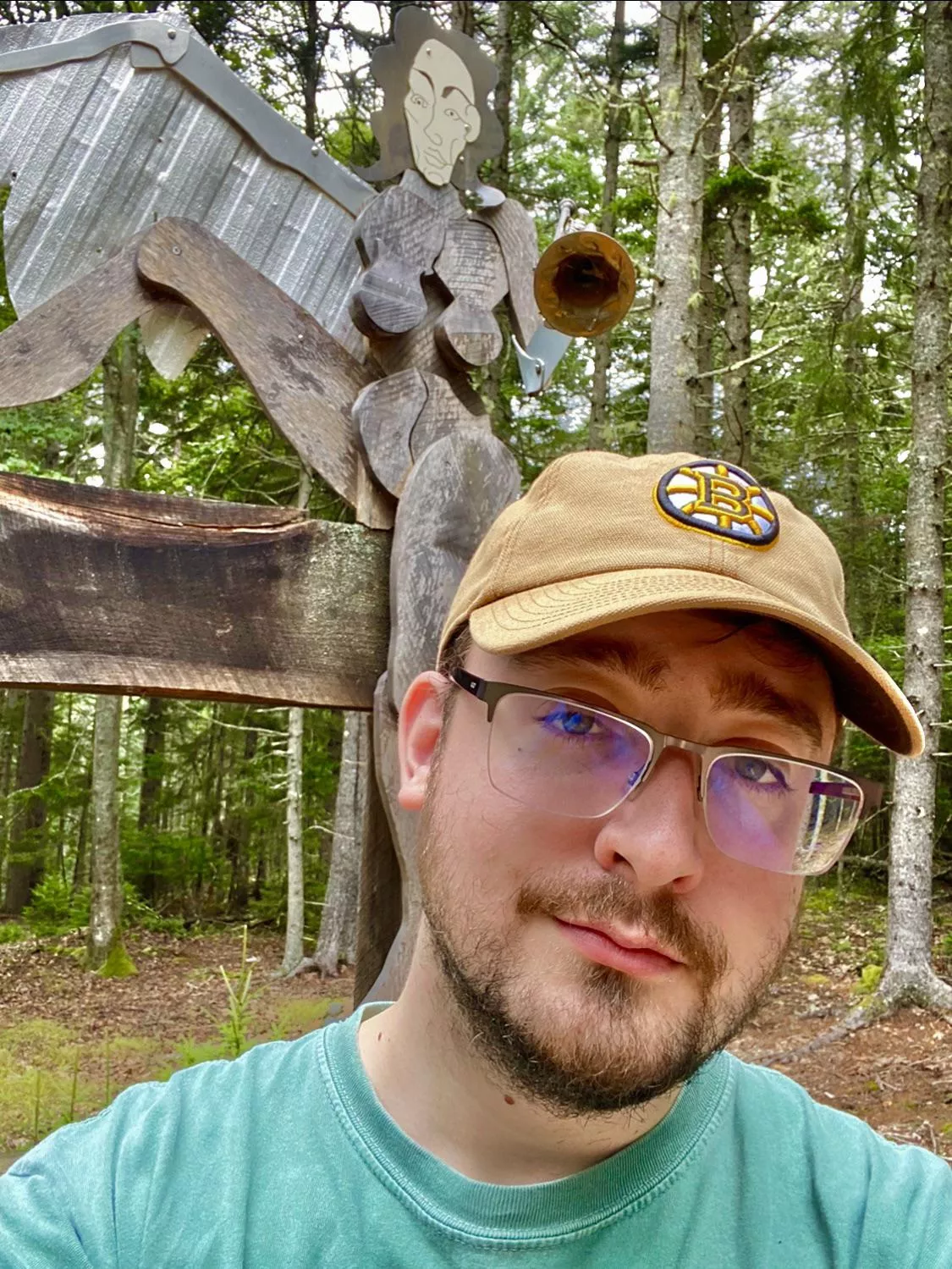 Reminded me of the vyrewatch sentinels from OSRS