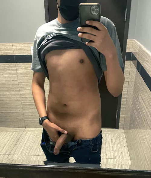 About to meet up with someone to jerk off in the school restroom