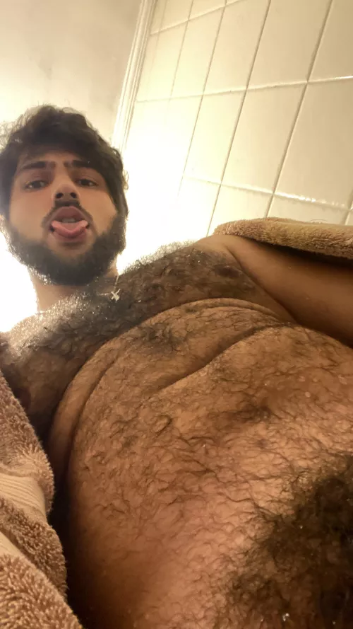 After shower, se me my OF babiesss 😈