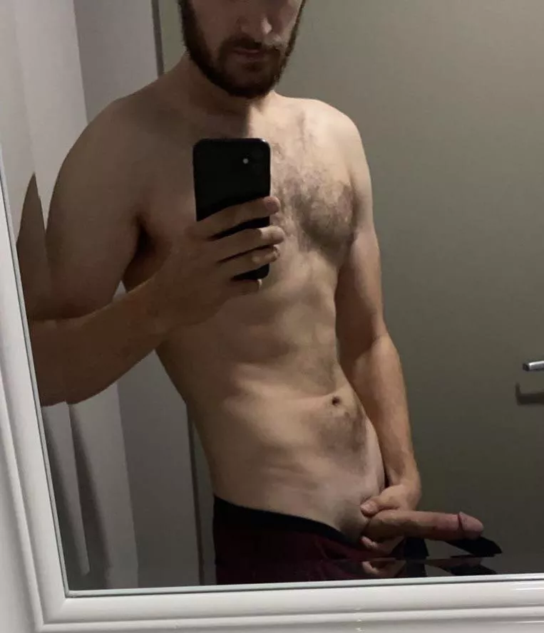 I need a fuck buddy for after work😉