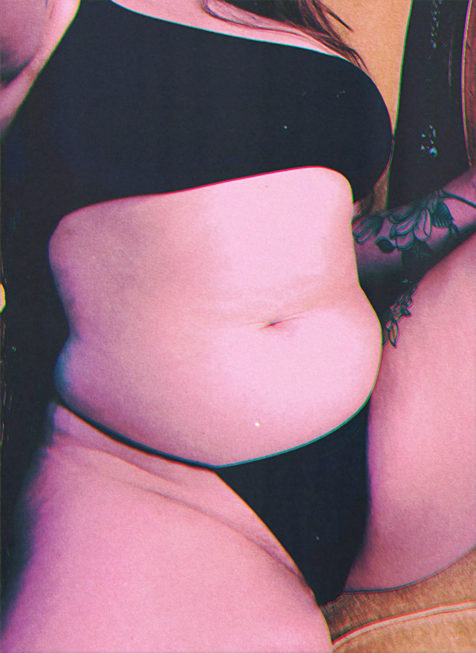 Just a lil squishy 🖤 Just a lil squishy 🖤