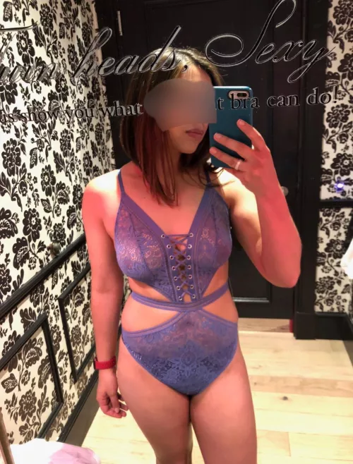 Love when she sends me options βΊοΈ