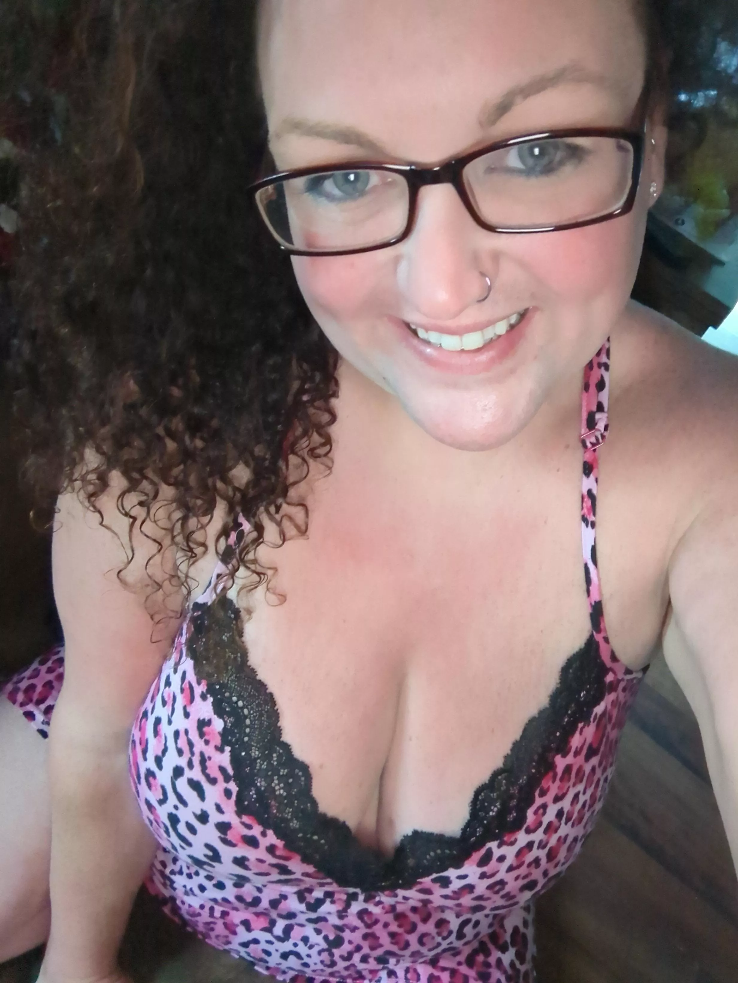 oh hey.....✌️💜🍻