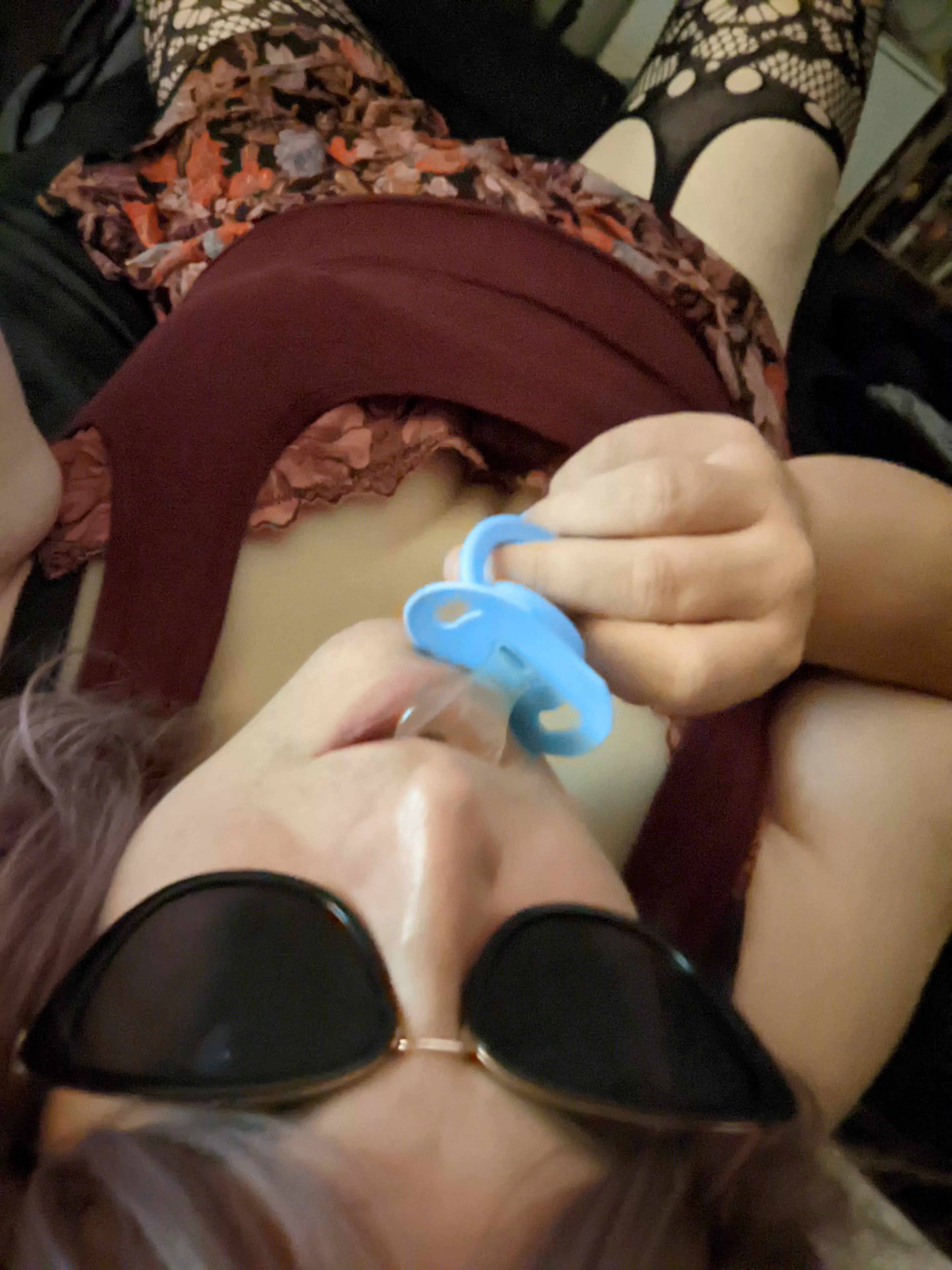 Ok I think these sunglasses make me look so sexy 😍