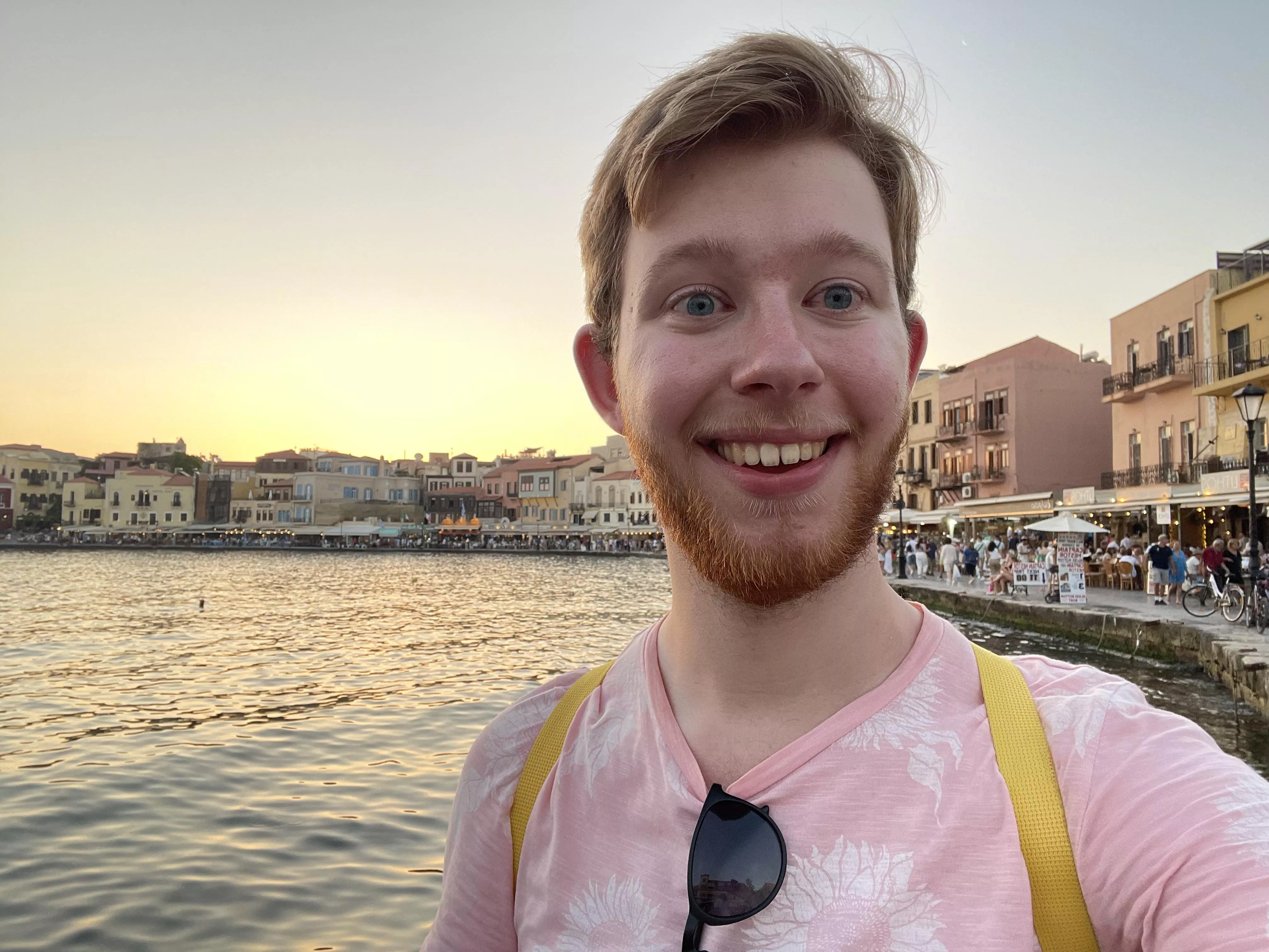 Recently went to Greece and damn it was pretty! 🇬🇷