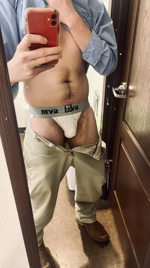 Work gets boring sometimes wish I had a bro here too keep me company! [29]