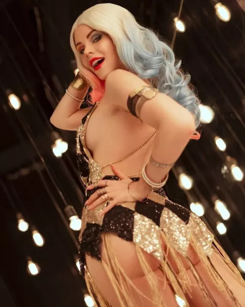 Would you clap my cheeks?