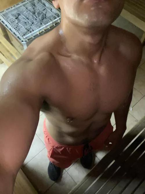 24 [M] Getting hot 🥵