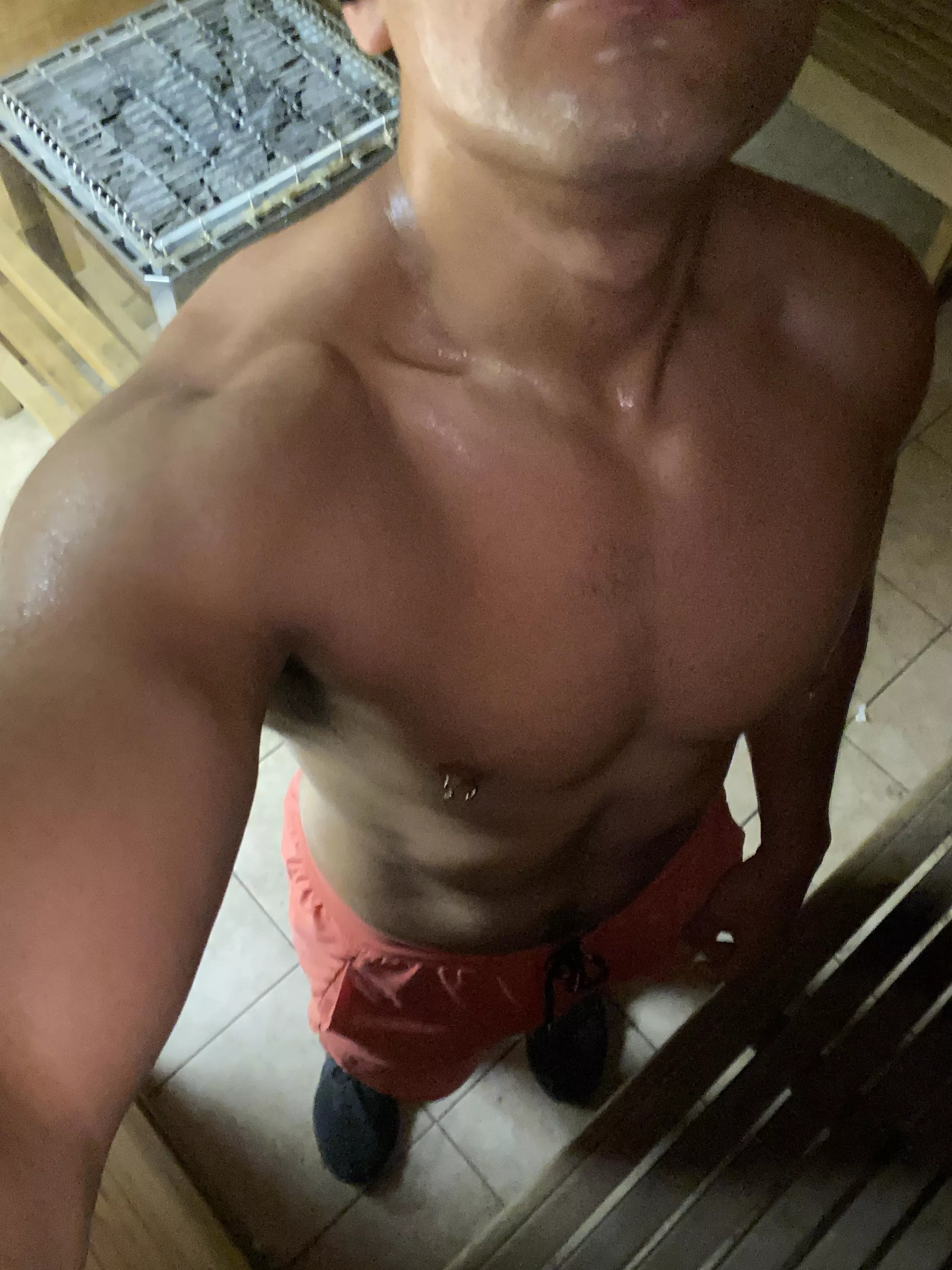 24 [M] Getting hot 🥵