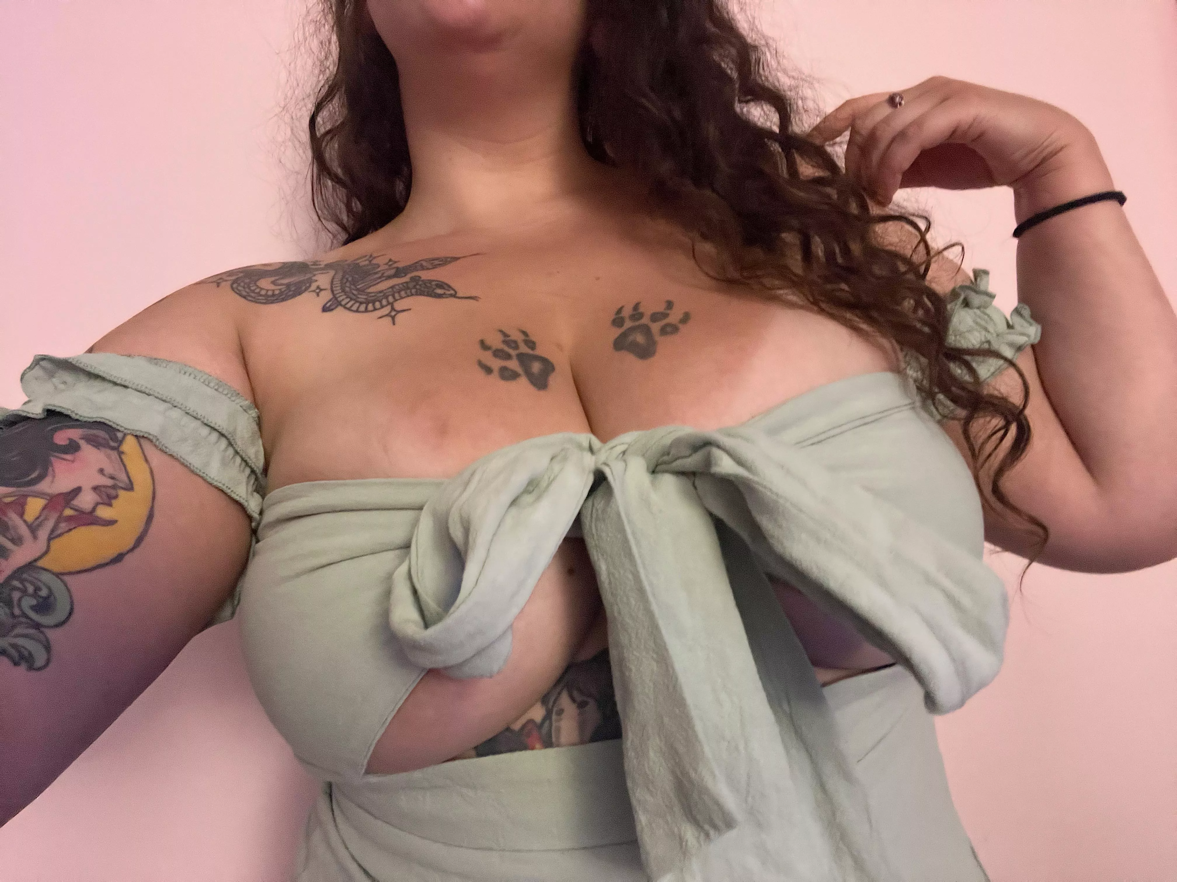 99% of the time I’m not wearing a bra