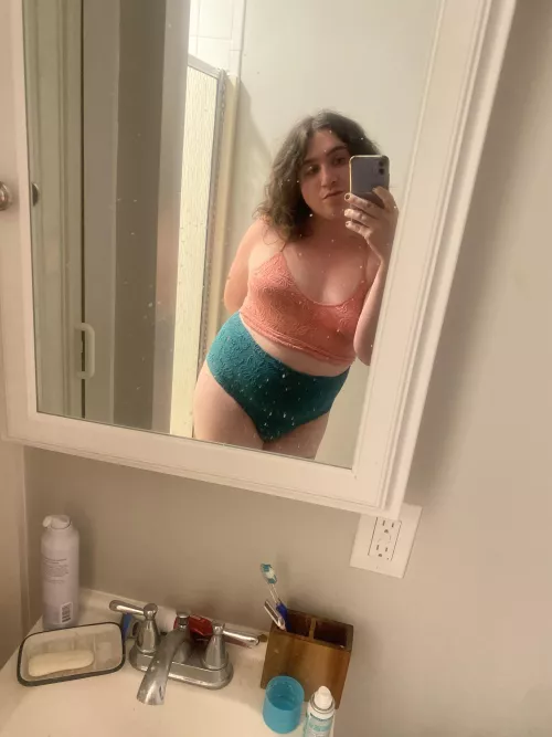 I started as a sad little gay boy and turned into a girl and now i finally embrace that i’m a little sissy 24/7 🥰