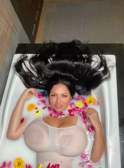 In fact, I climbed here in clothes for the sake of the photo :)