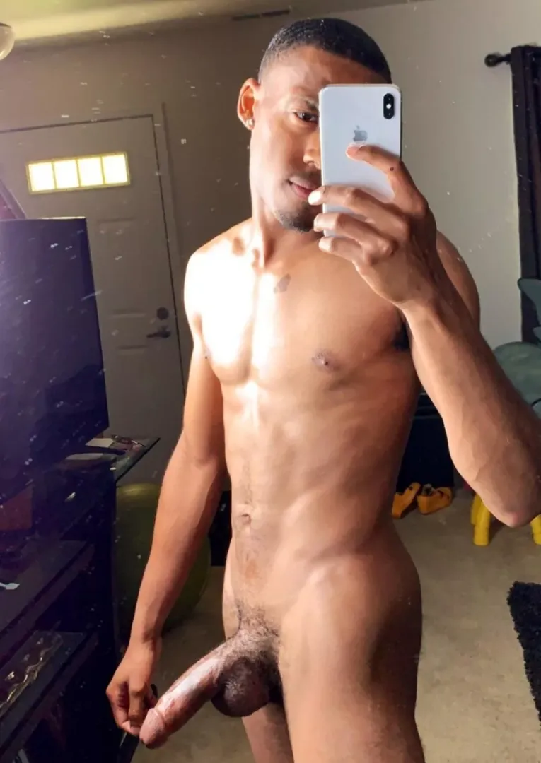 let me shove my dick down ur throat and make u mine. let me own u and make u my sissy gf