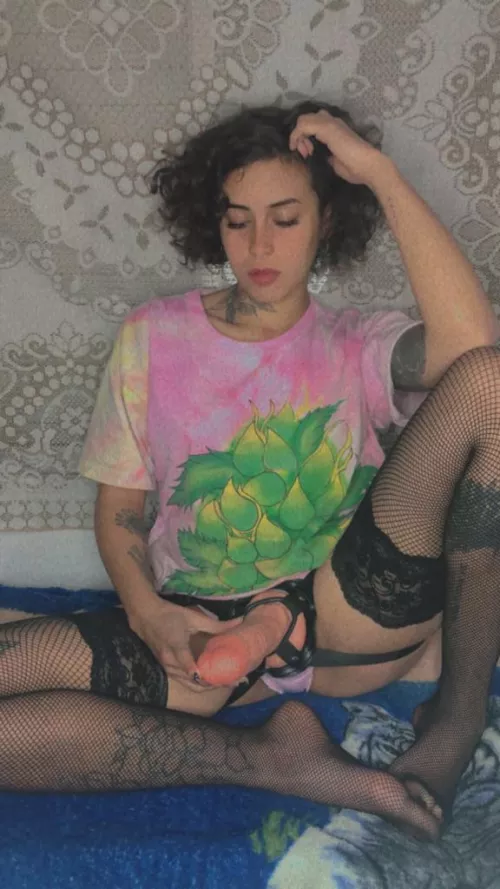 mommy is horny today💜😈🤭