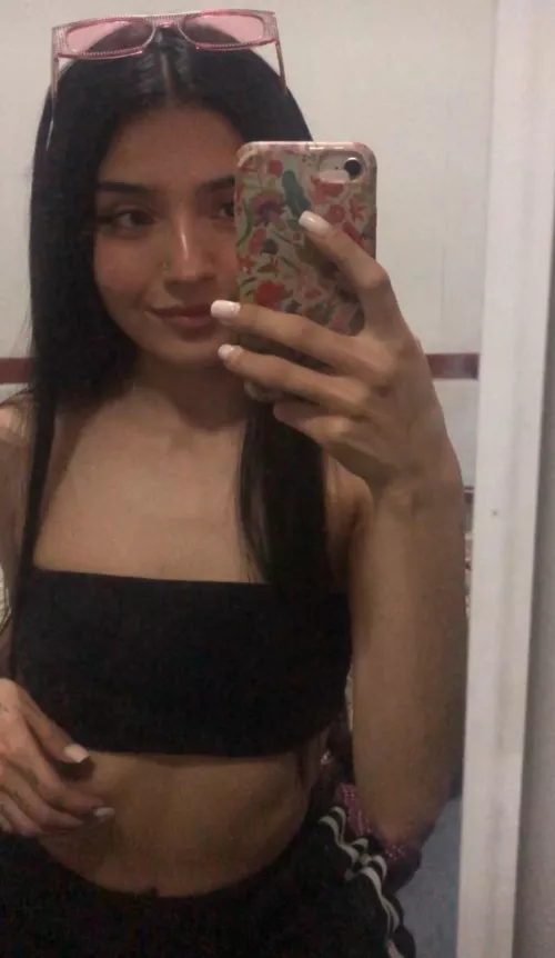 Peace and love to all my slutty latinas 🙈