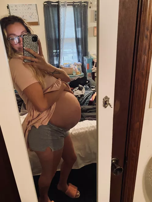 39 weeeks still attracted right