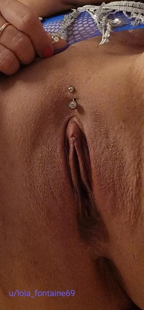 Any volunteers to lick my pearl?👅