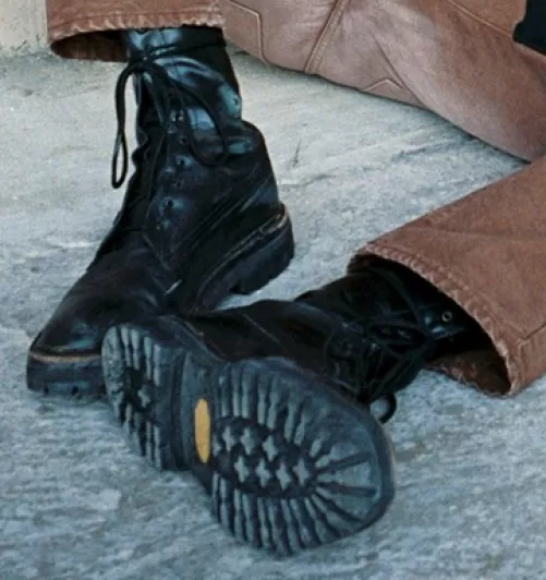 Can anyone help me ID these boots?