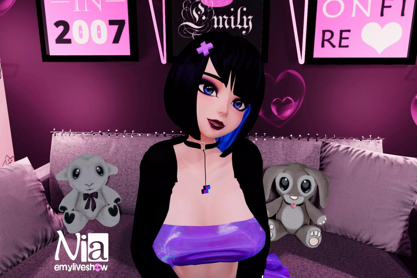 first day of Fall and it's getting cold. come warm me up 😏💙❤️‍🔥 https://m.chaturbate.com/emyliveshow