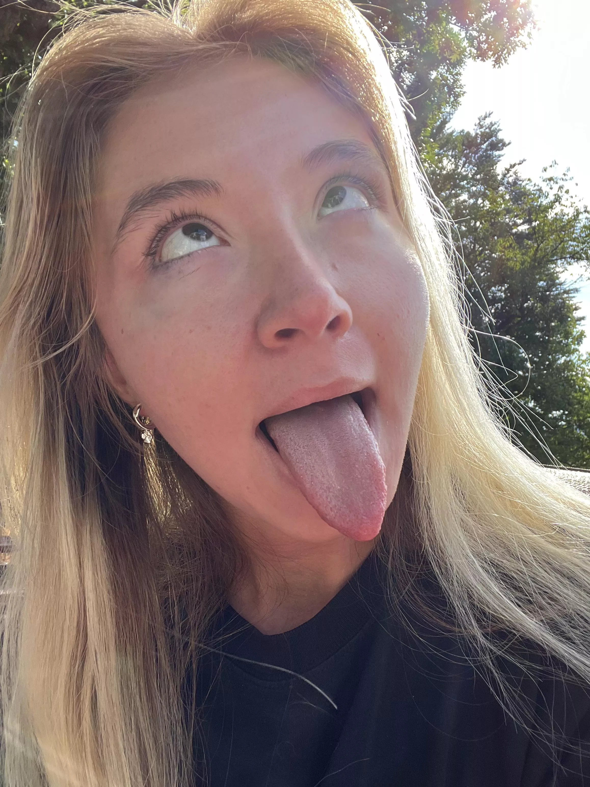 I cleaned my tongue for u