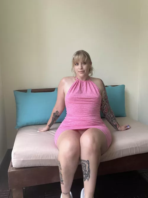 Is pink a good color on me? 💕