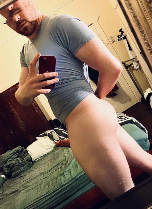 It’s okay, I brought enough cake to share 😇