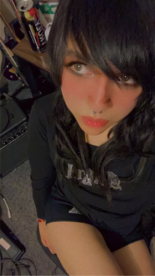 It’s so hot tonight 🥵