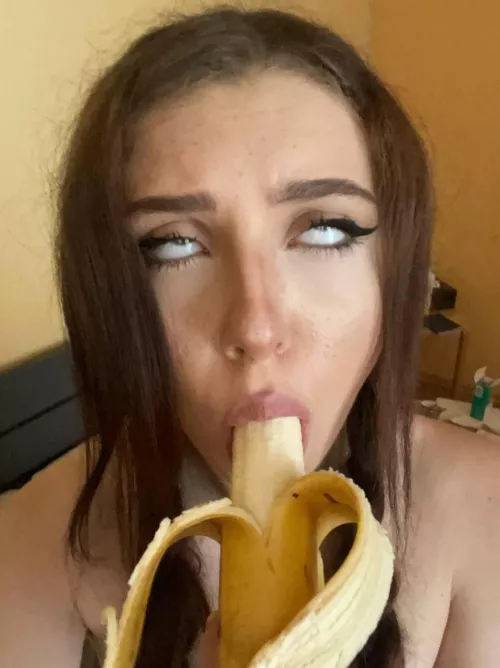 My body wants you. I want you today...