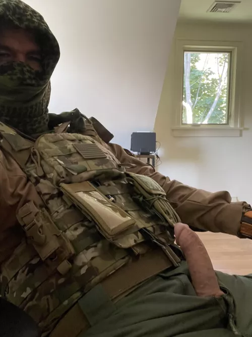 Seriously why do I get hard when I have meet my team for a drill [40]