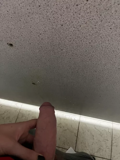 Went cruising and jerked of a guy understall. He came over to me and we jerked off and as he came he left. Had to finish by myself