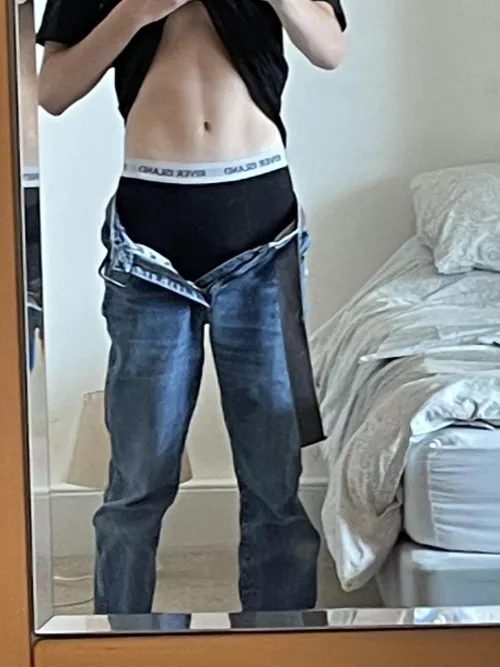 Who wants to smell these used boxers? 😻