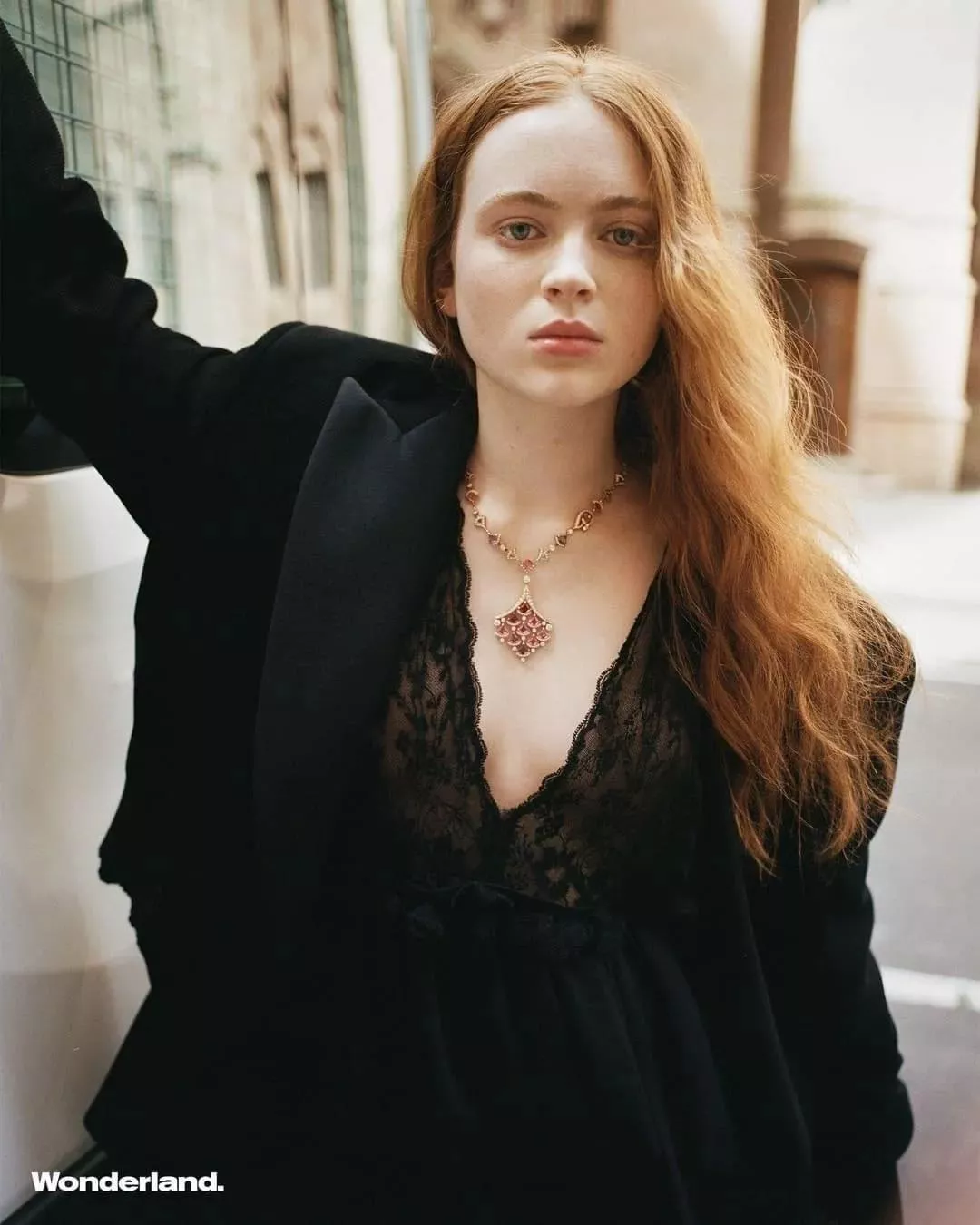 Who wants to watch me cum for Sadie Sink, Peyton List, or Rachel Zegler?